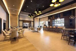 thumbnail: Restaurant