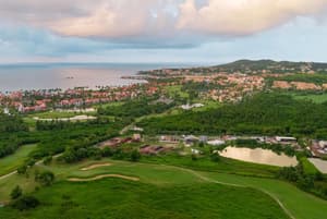 thumbnail: Golf