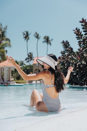 thumbnail: Pool