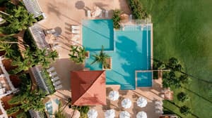 thumbnail: Pool