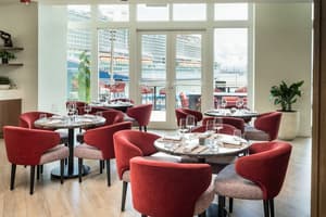 thumbnail: Restaurant