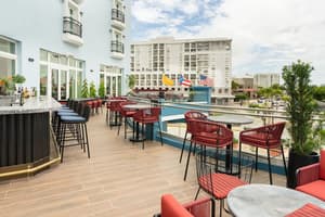 thumbnail: Terrace/patio