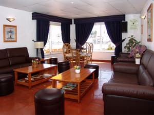 thumbnail: Bar (on property)