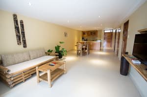 thumbnail: Living area