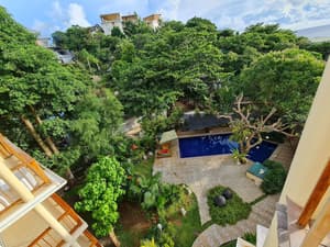 thumbnail: Balcony view