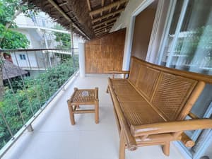 thumbnail: Balcony