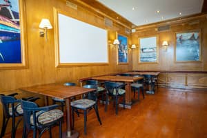 thumbnail: Restaurant