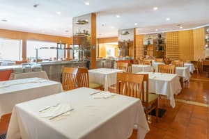 thumbnail: Restaurant