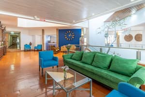 thumbnail: Lobby sitting area