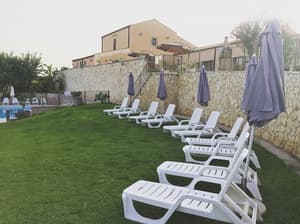 thumbnail: Sundeck