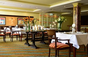 thumbnail: Restaurant