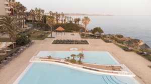 thumbnail: Exterior