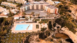 thumbnail: Exterior