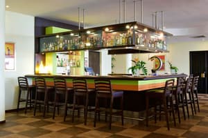 thumbnail: Bar (on property)