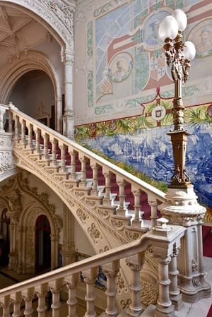 thumbnail: Interior detail