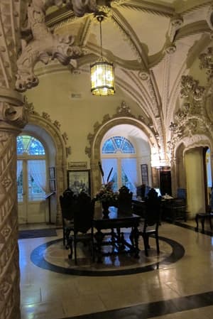 thumbnail: Interior detail