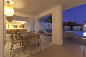 thumbnail: Terrace/patio