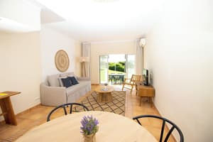 thumbnail: Living area