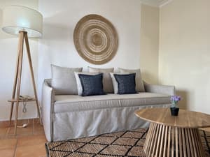 thumbnail: Living area