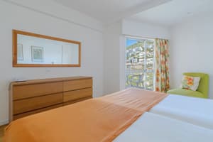 thumbnail: Balcony view