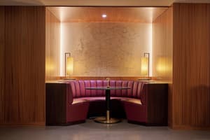 thumbnail: Bar (on property)