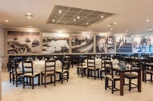 thumbnail: Restaurant