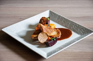 thumbnail: Restaurant