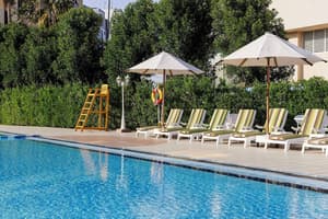 thumbnail: Pool