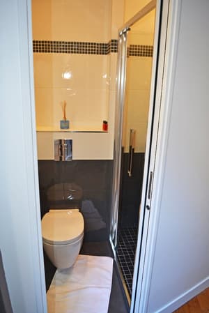 thumbnail: Bathroom