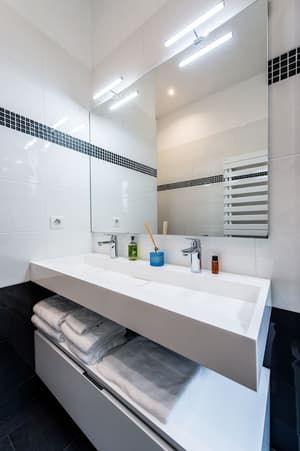 thumbnail: Bathroom sink