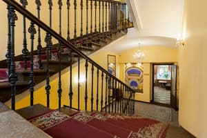 thumbnail: Staircase