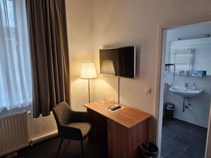 thumbnail: Room amenity