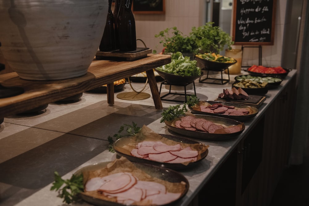 Breakfast buffet