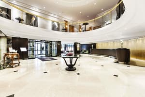 thumbnail: In-room business center