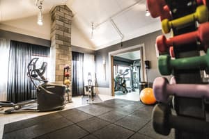 thumbnail: Gym