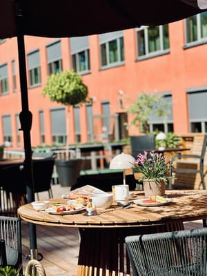 thumbnail: Terrace/patio