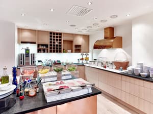 thumbnail: Breakfast buffet