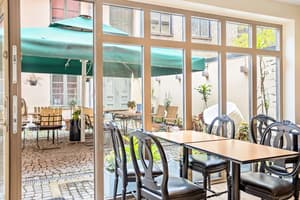 thumbnail: Breakfast area