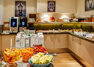 thumbnail: Breakfast area