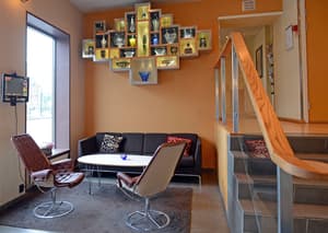 thumbnail: Lobby sitting area