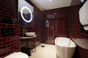 thumbnail: Bathroom