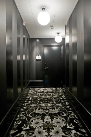 thumbnail: Hallway