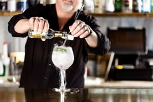 thumbnail: Bar (on property)