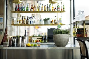 thumbnail: Bar (on property)