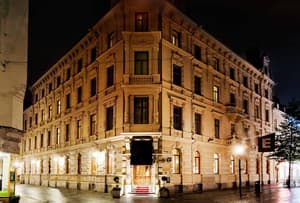 thumbnail: Exterior