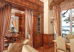 thumbnail: Interior detail