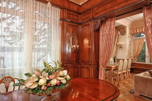 thumbnail: Interior detail