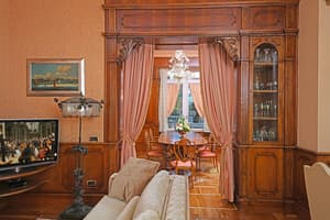 thumbnail: Interior detail