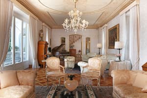 thumbnail: Interior