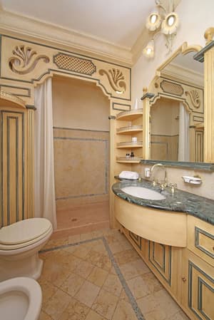 thumbnail: Bathroom